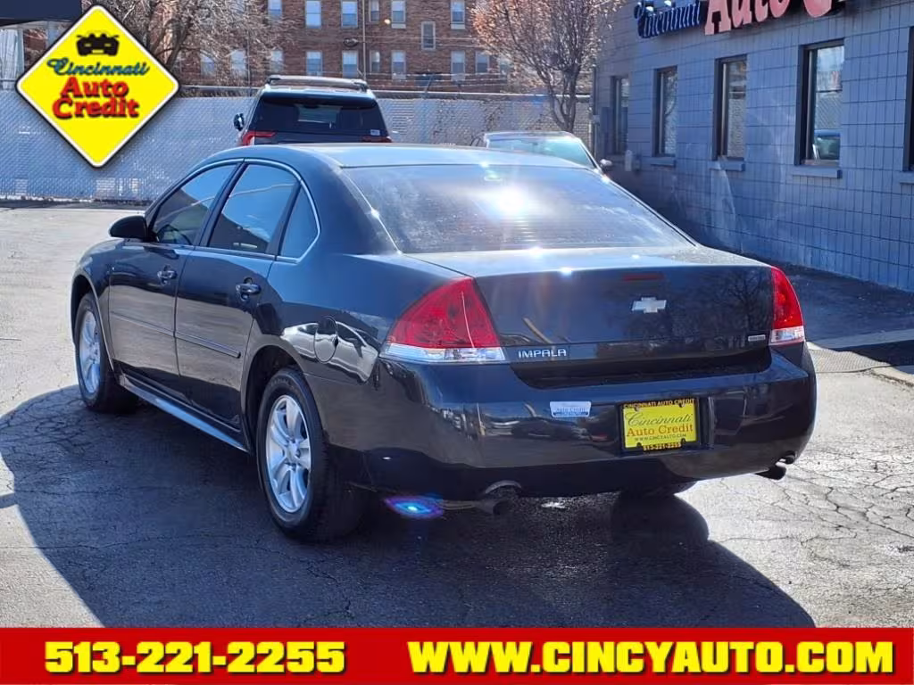 2016 Chevrolet Impala Limited - 2G1WA5E32G1101099 - Image #2